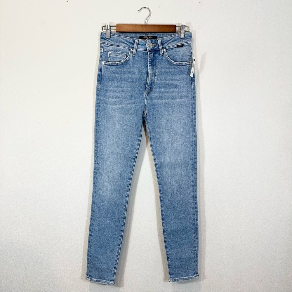 NWT Mavi Jeans Scarlett High Rise Light Wash Size 26/28